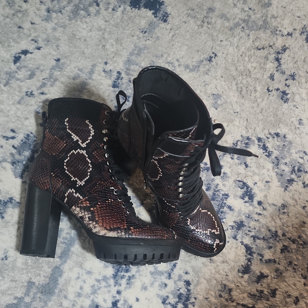 Vince Camuto Multicolor Lace-Up Boots